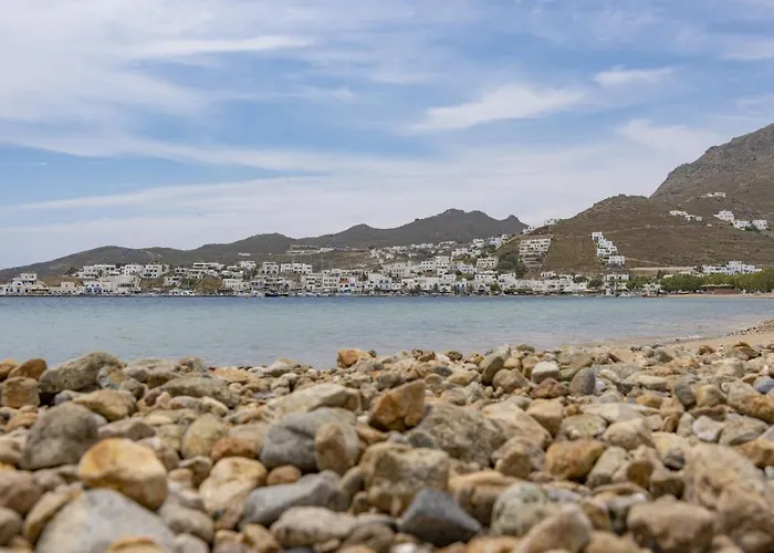 Ninemia Serifos 2 * Ливадион