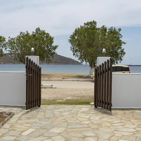 Ninemia Serifos 2 *